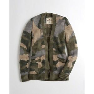 Camo printed hollister cardigan